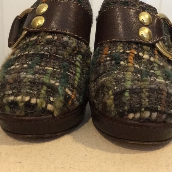 Coach tweedy fun but classy mule, size 7.5 - Picture 5 of 8